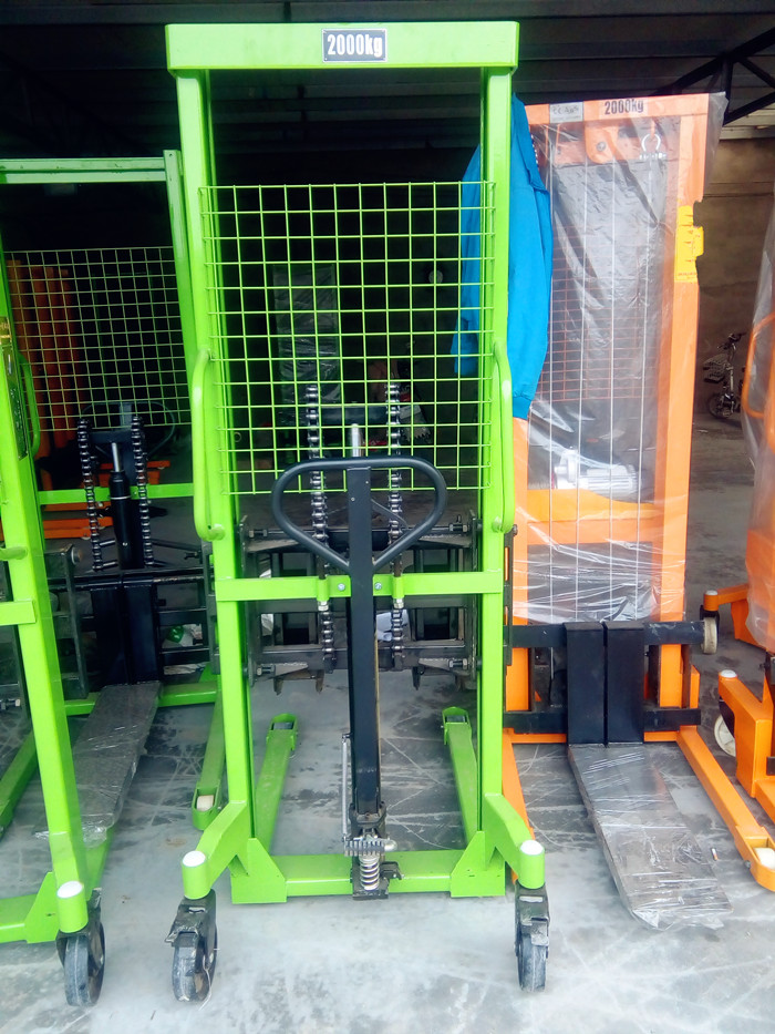 手動(dòng)液壓堆高車、手動(dòng)堆高車