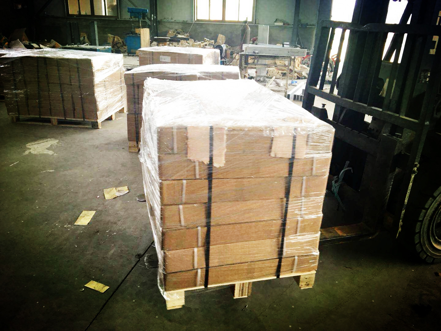 石材夾具外貿(mào)出口產(chǎn)品嚴格打包列舉例子供參考--河北東圣吊索具制造有限公司--吊裝帶|白色吊裝帶|彩色吊裝帶|柔性吊裝帶